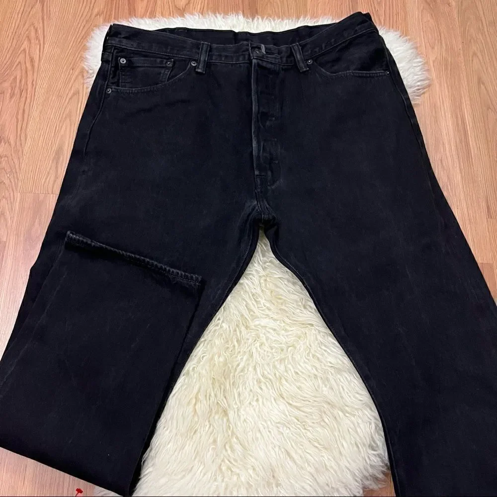 Levi’s 501 Button Fly Black Straight Leg Jeans 40x32